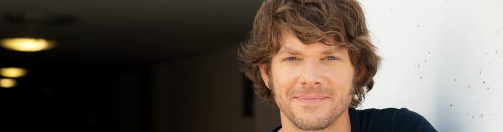 Literatur in Nordend: Steffen Schroeder liest aus »Planck oder Als das Licht seine Leichtigkeit verlor« Literatur in Nordend: Steffen Schroeder liest aus »Planck oder Als das Licht seine Leichtigkeit verlor«