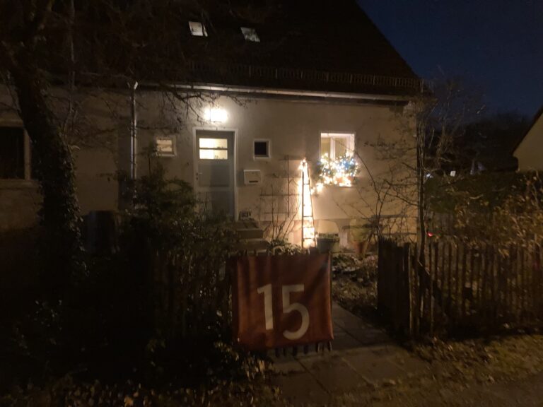 Hinter Türchen 15…